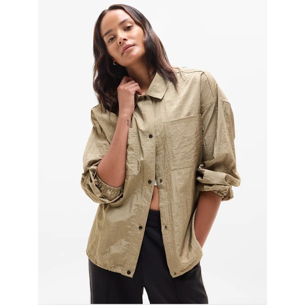 NWOT Athleta Lightweight Lunar Sheen Shirt Jacket Brownstone Beige XL Athleisure